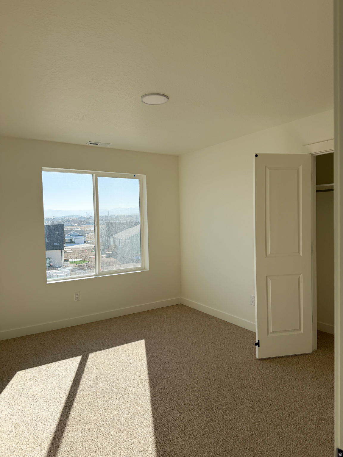 OQUIRRH WEST - Residential