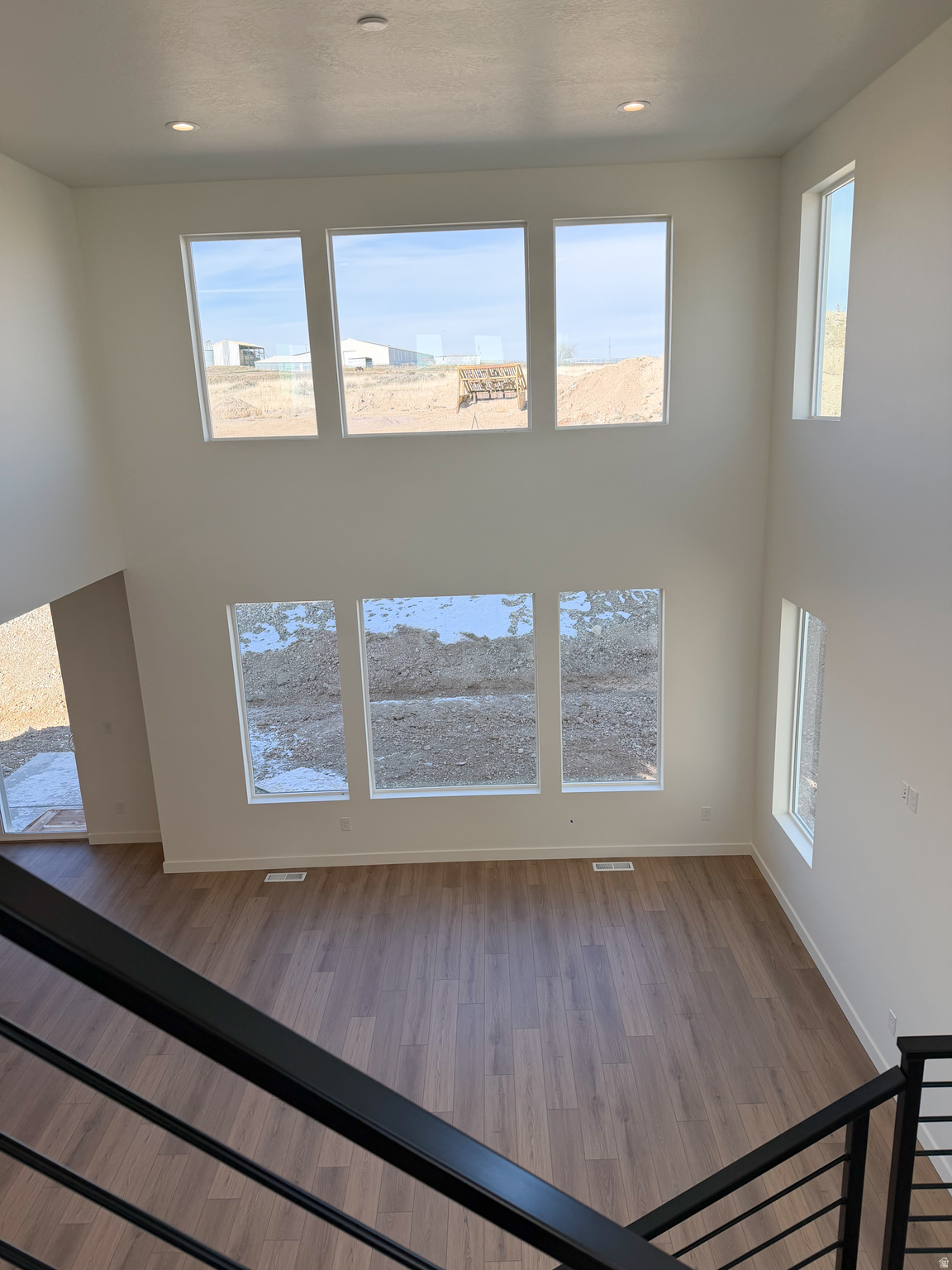 OQUIRRH WEST - Residential