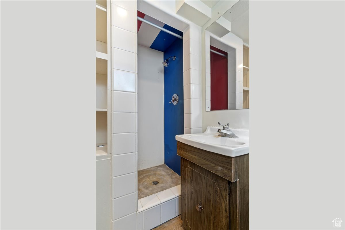 TAMARA ESTATES - Residential