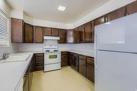 Tiny photo for 1520 S 1000 E, Salt Lake City, UT 84105 (MLS # 2120122)
