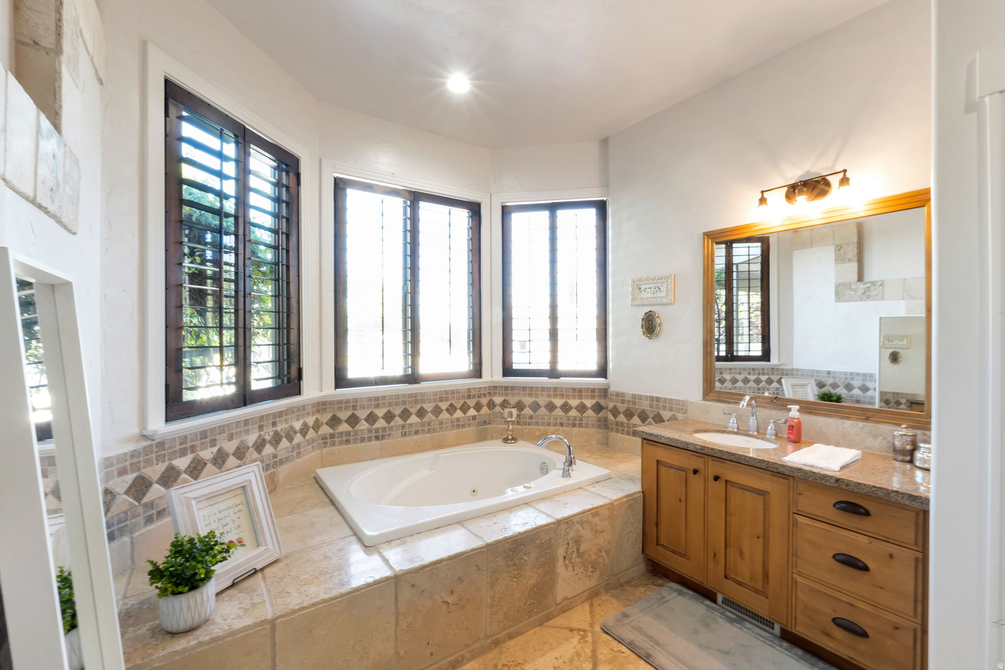 KINGS PEAK - Residential