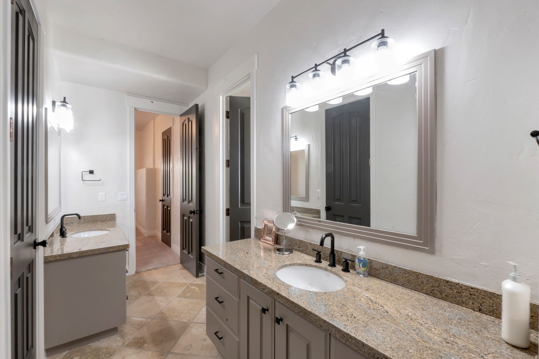 KINGS PEAK - Residential