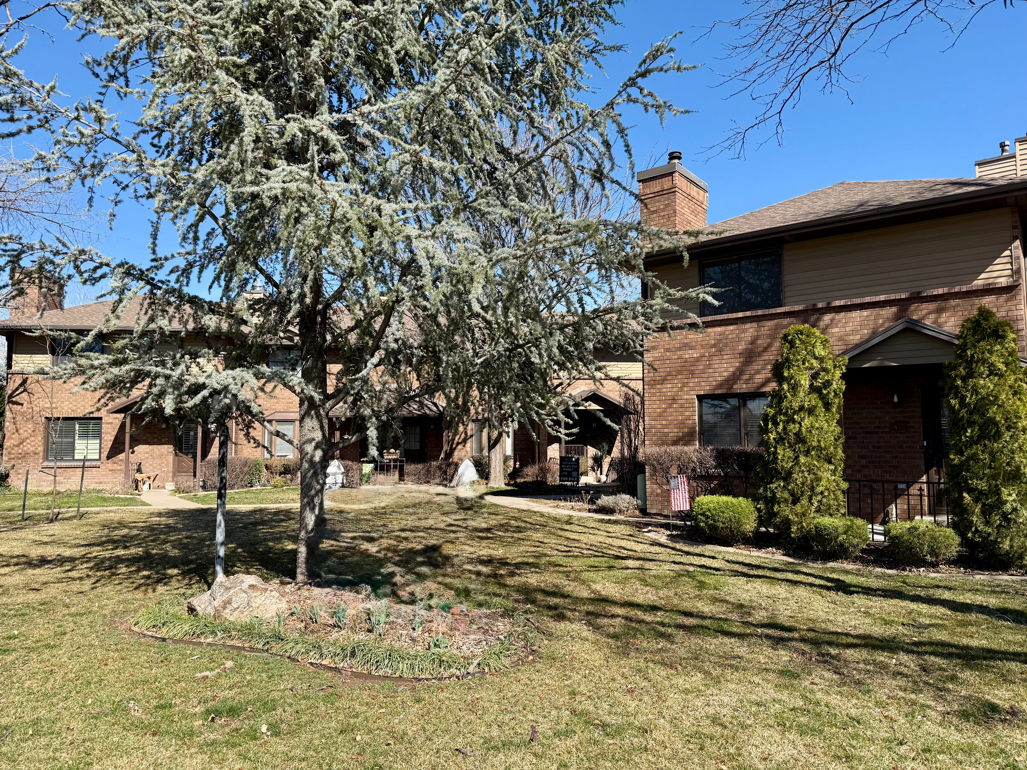 MAIN POINT - Residential