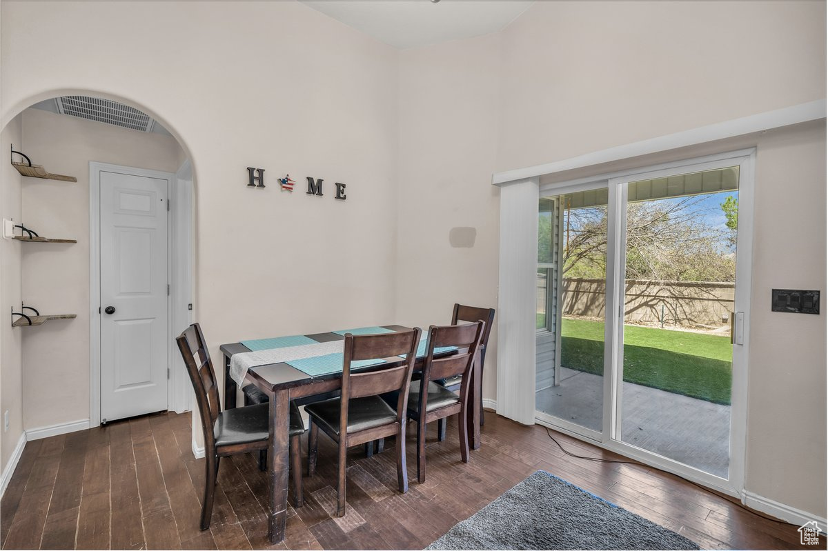 SANTA FE HILLS 3 - Residential