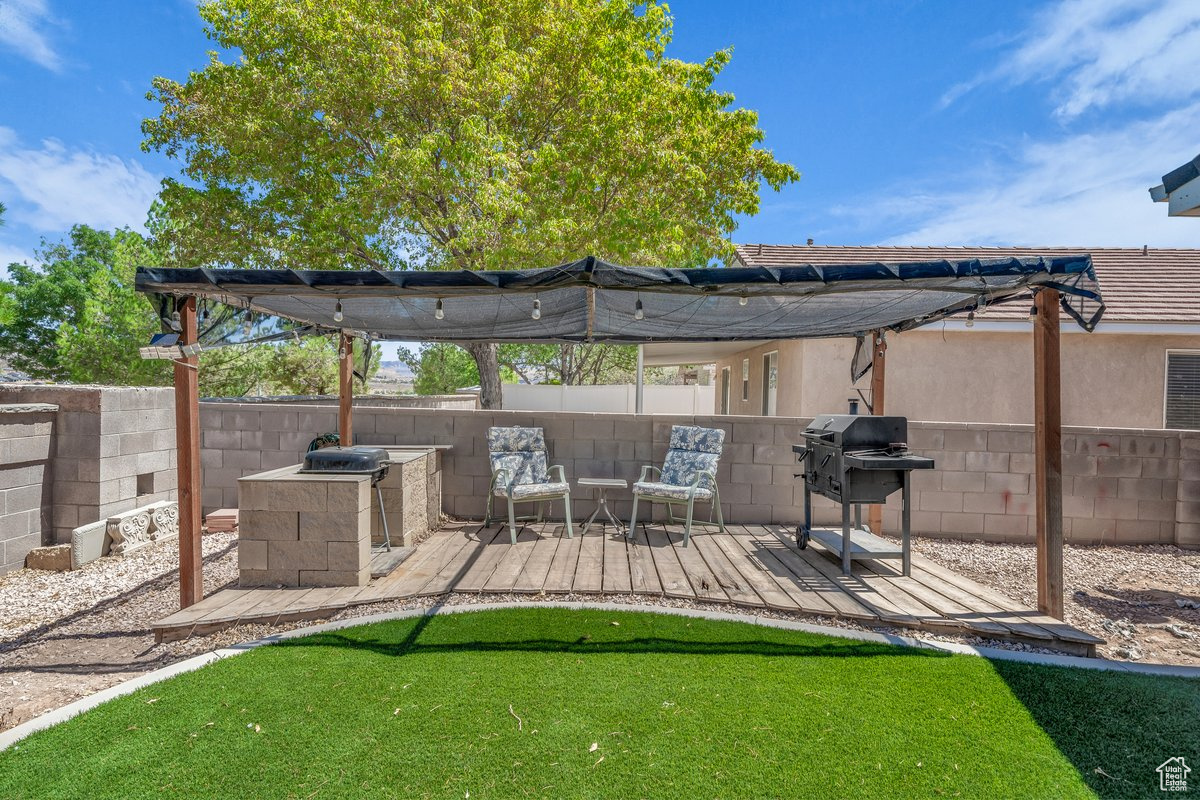 SANTA FE HILLS 3 - Residential