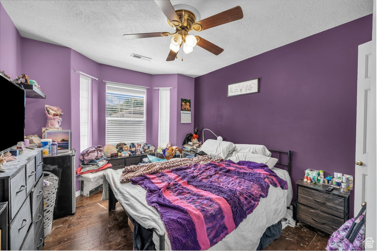 SANTA FE HILLS 3 - Residential