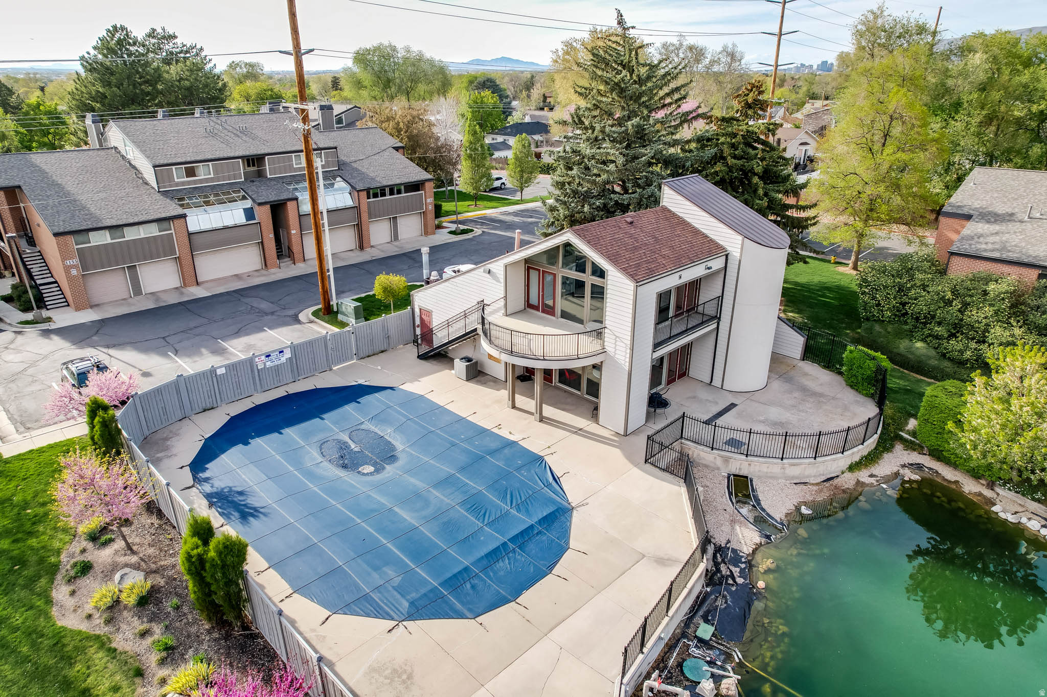 BRICKYARD - Residential