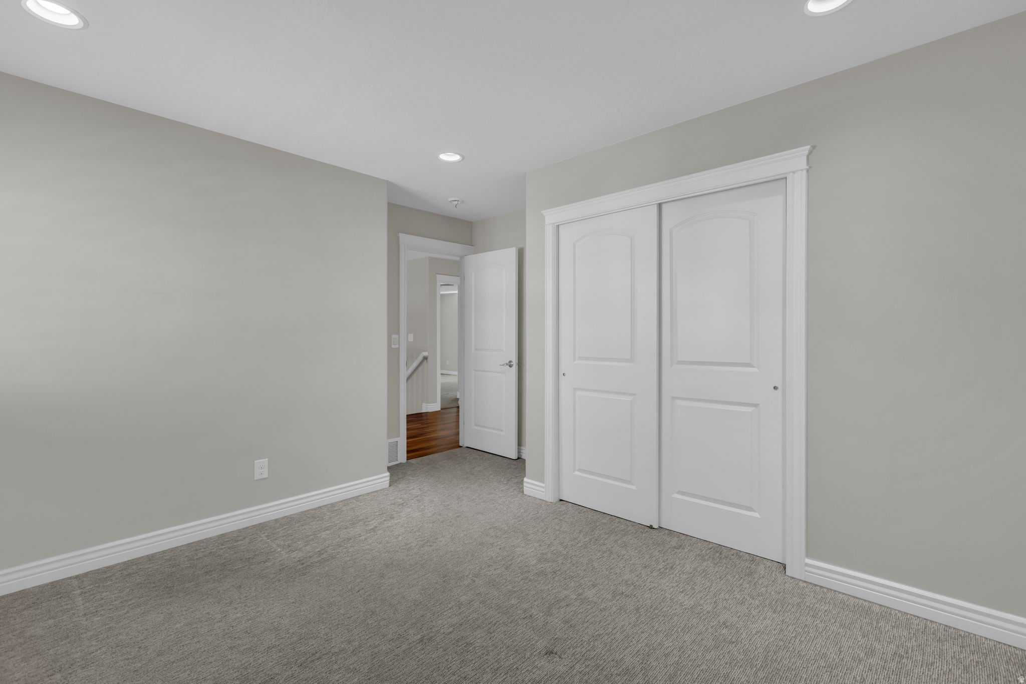 JORDAN MEADOWS - Residential