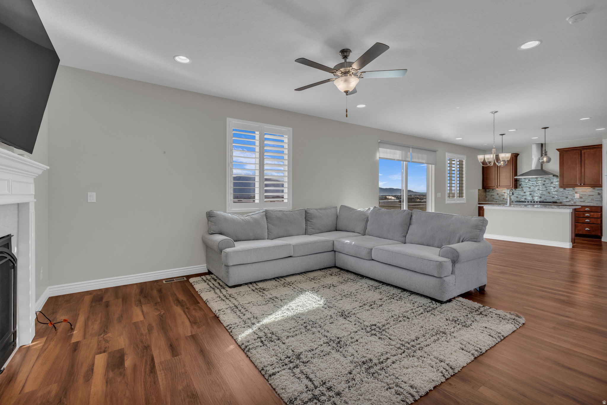 JORDAN MEADOWS - Residential