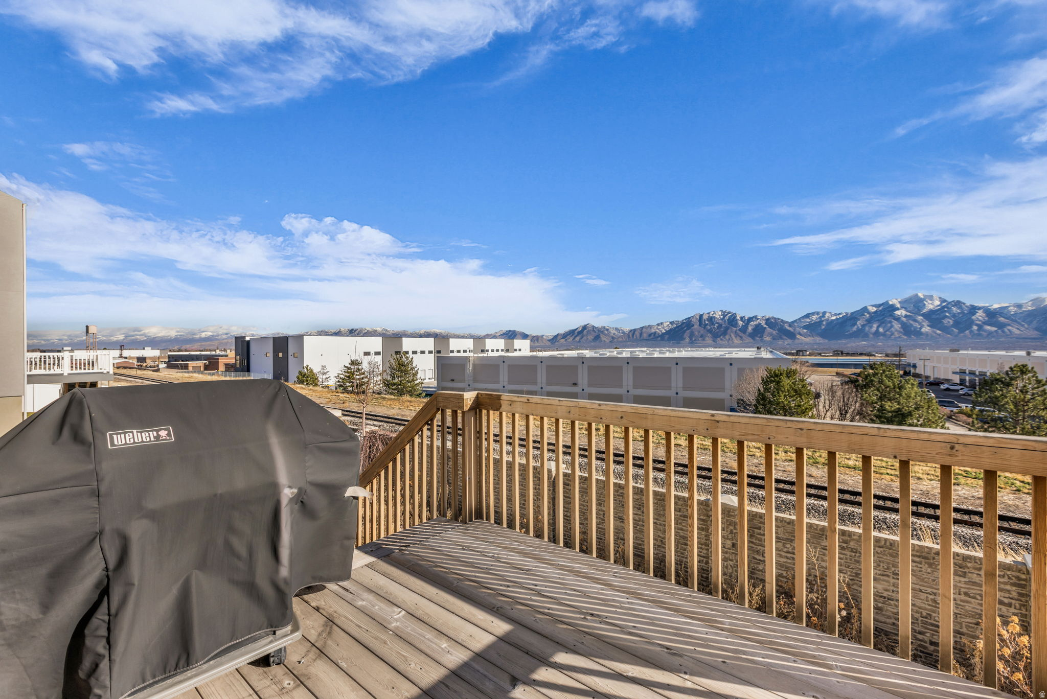 JORDAN MEADOWS - Residential