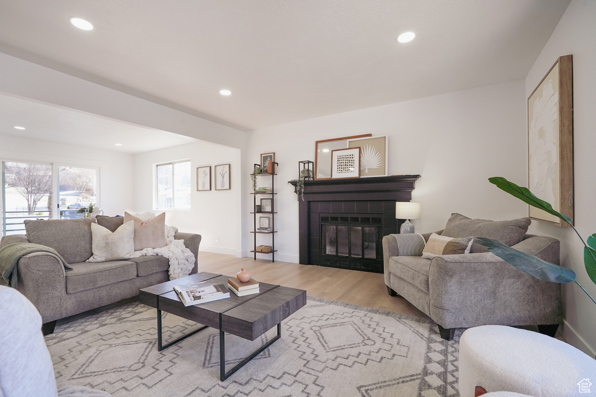 11067 S Windy Peak Ridge Dr, Sandy, Utah image 5