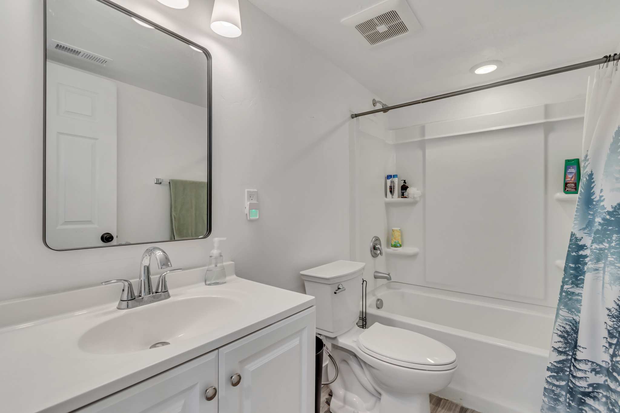 BRANDON PARK - Residential