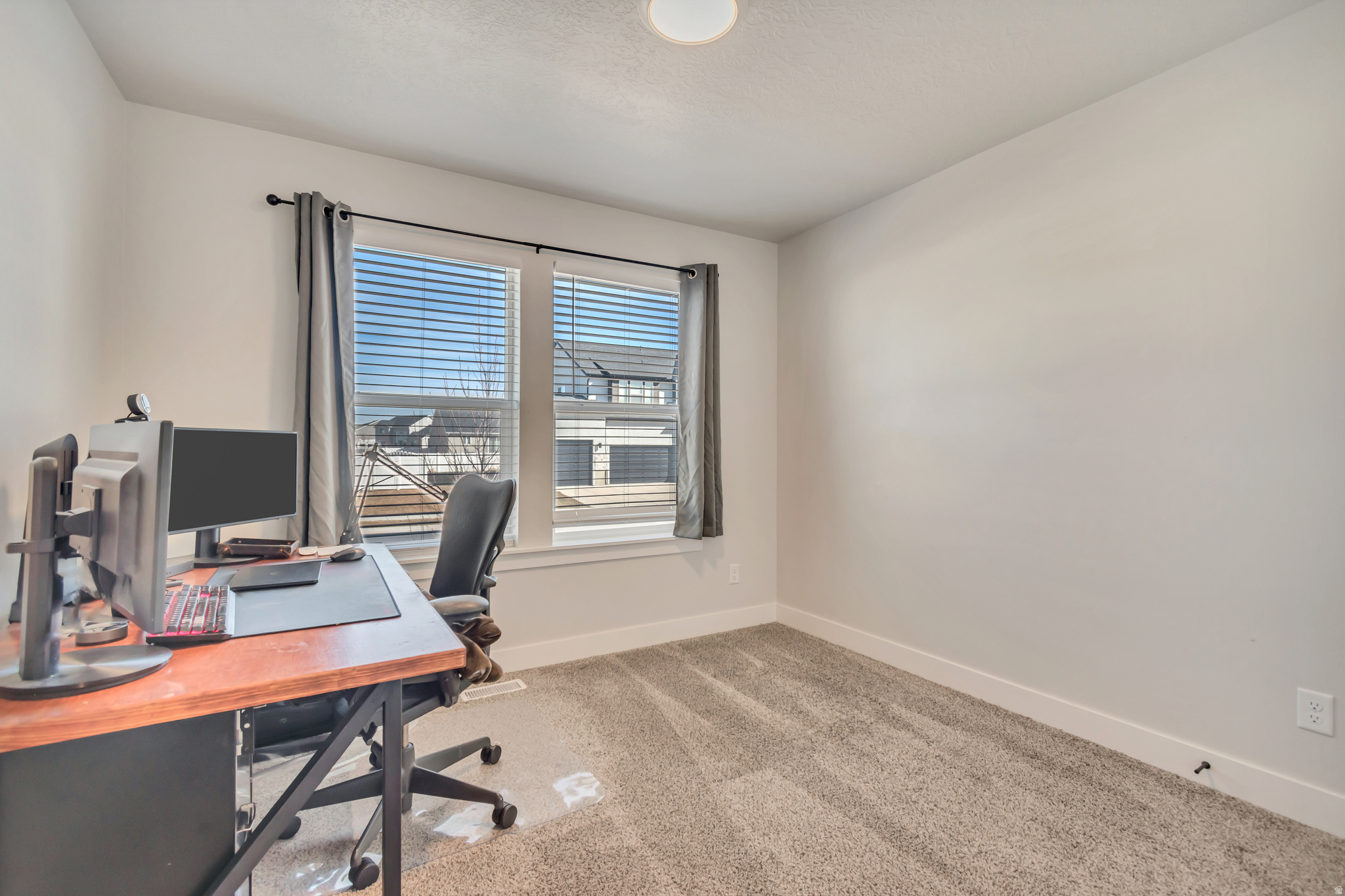 BRANDON PARK - Residential