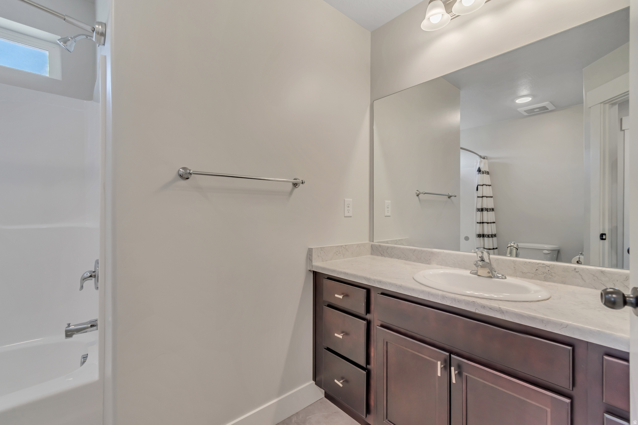 BRANDON PARK - Residential