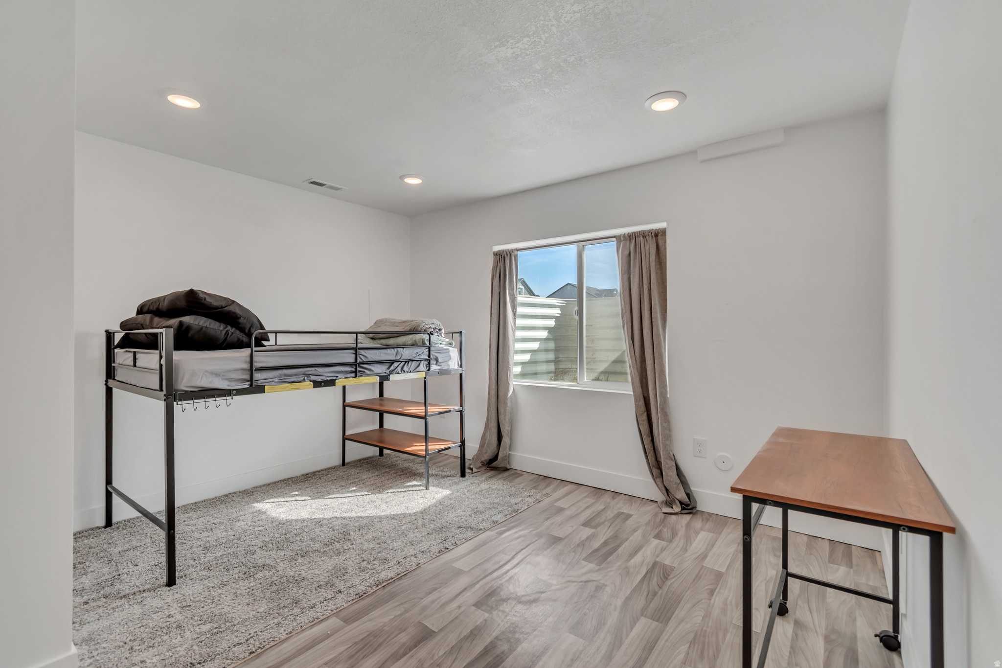 BRANDON PARK - Residential