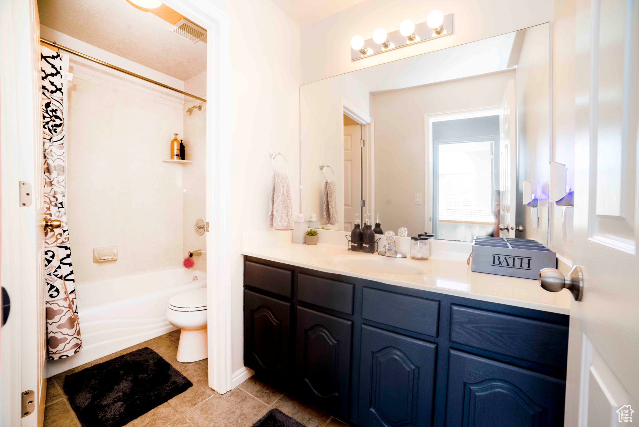 RIVER PARK - Residential