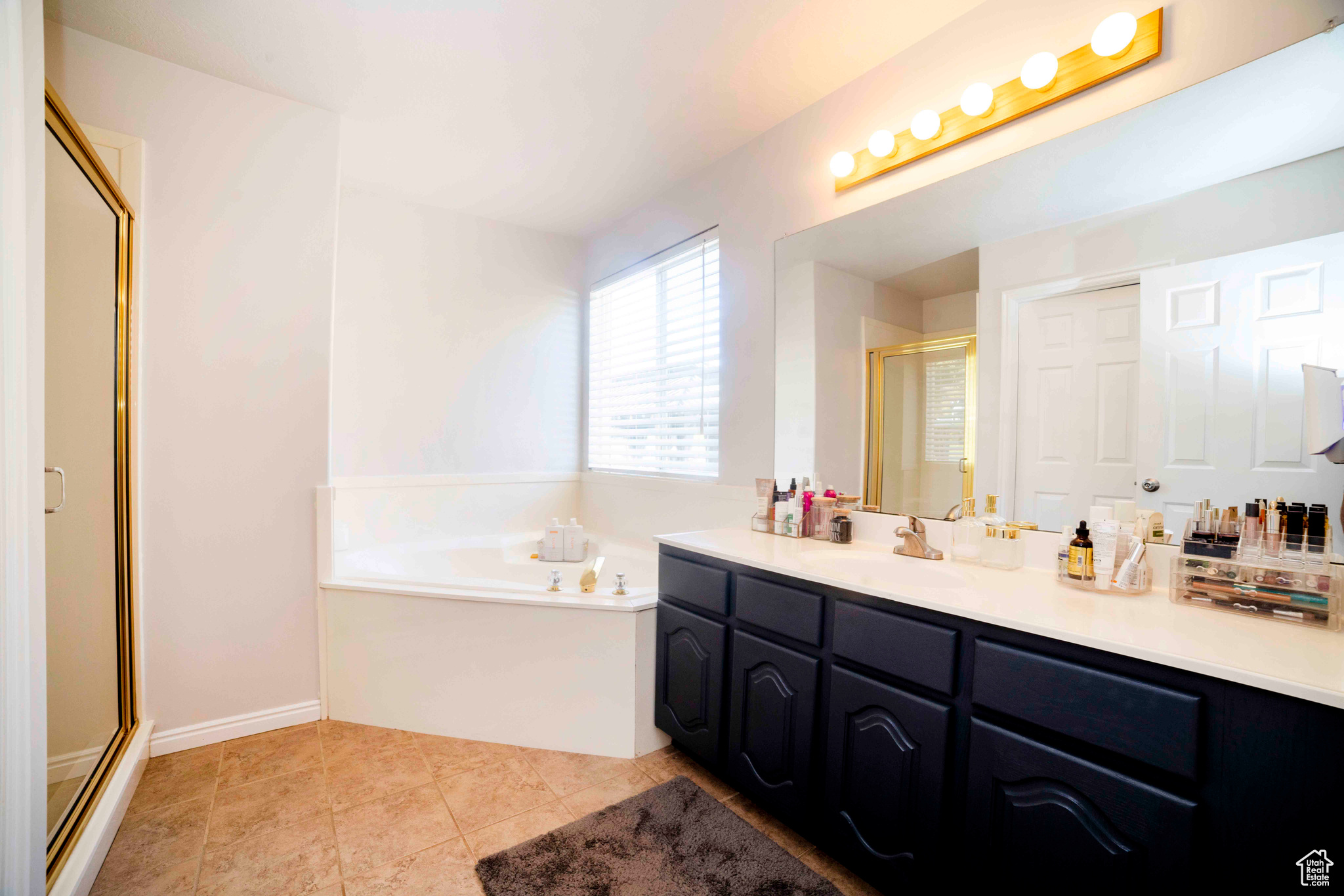 RIVER PARK - Residential