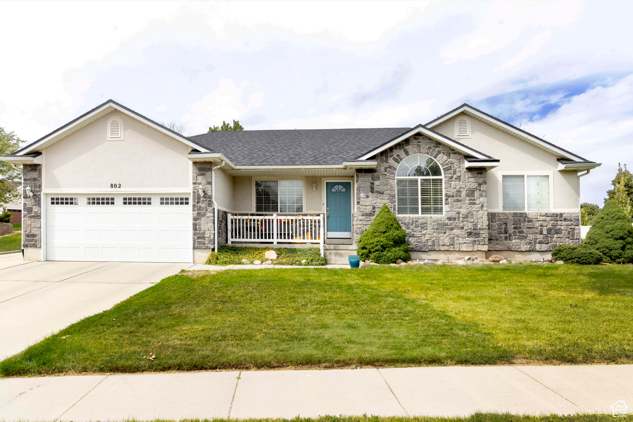 802 W STEPHENS VIEW WAY