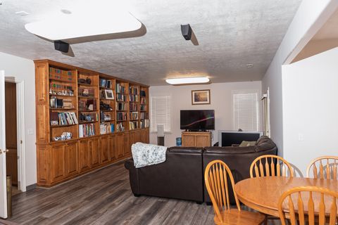 Tiny photo for 12091 S LAMPTON VIEW DR W, Riverton, UT 84065 (MLS # 2122151)