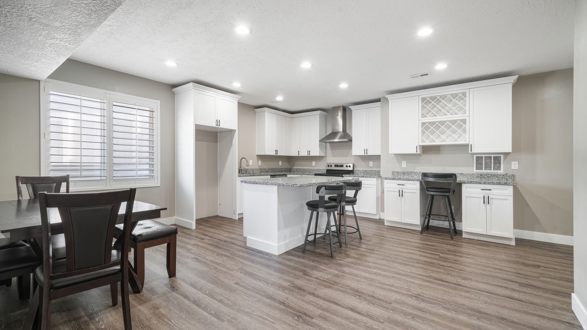 SUNSET HILLS - Residential