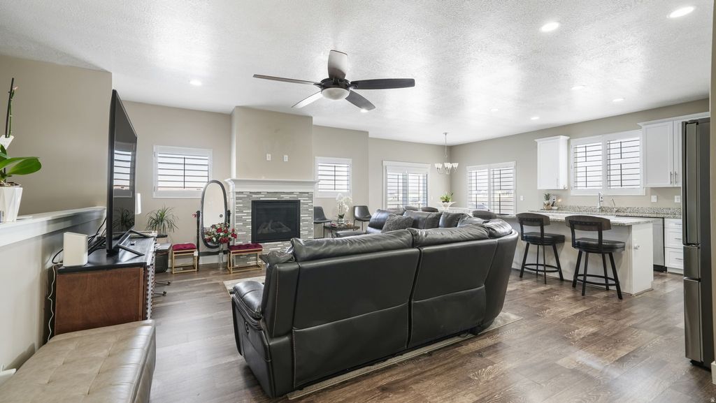 Photo of 7232 W LUMINOUS WAY S, West Valley City, UT 84081 (MLS # 2131241)