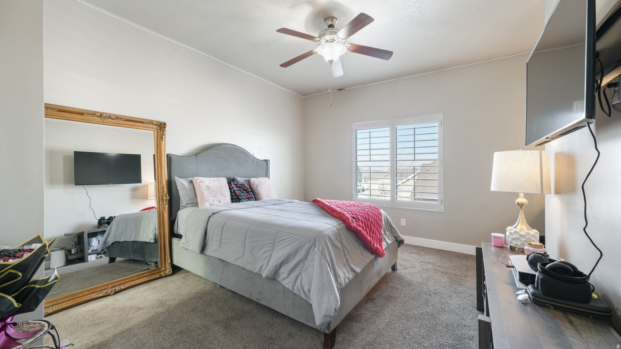 SUNSET HILLS - Residential