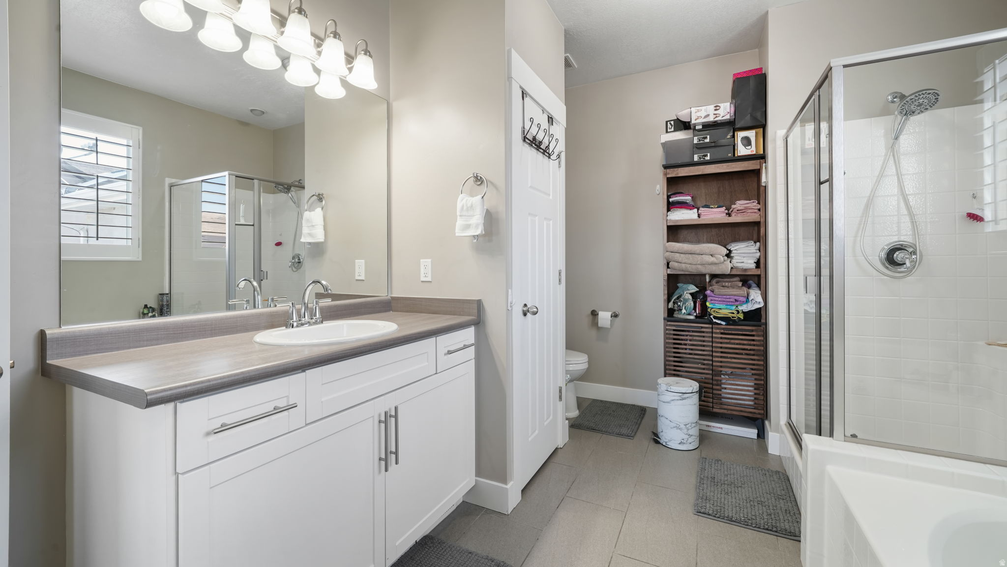 SUNSET HILLS - Residential