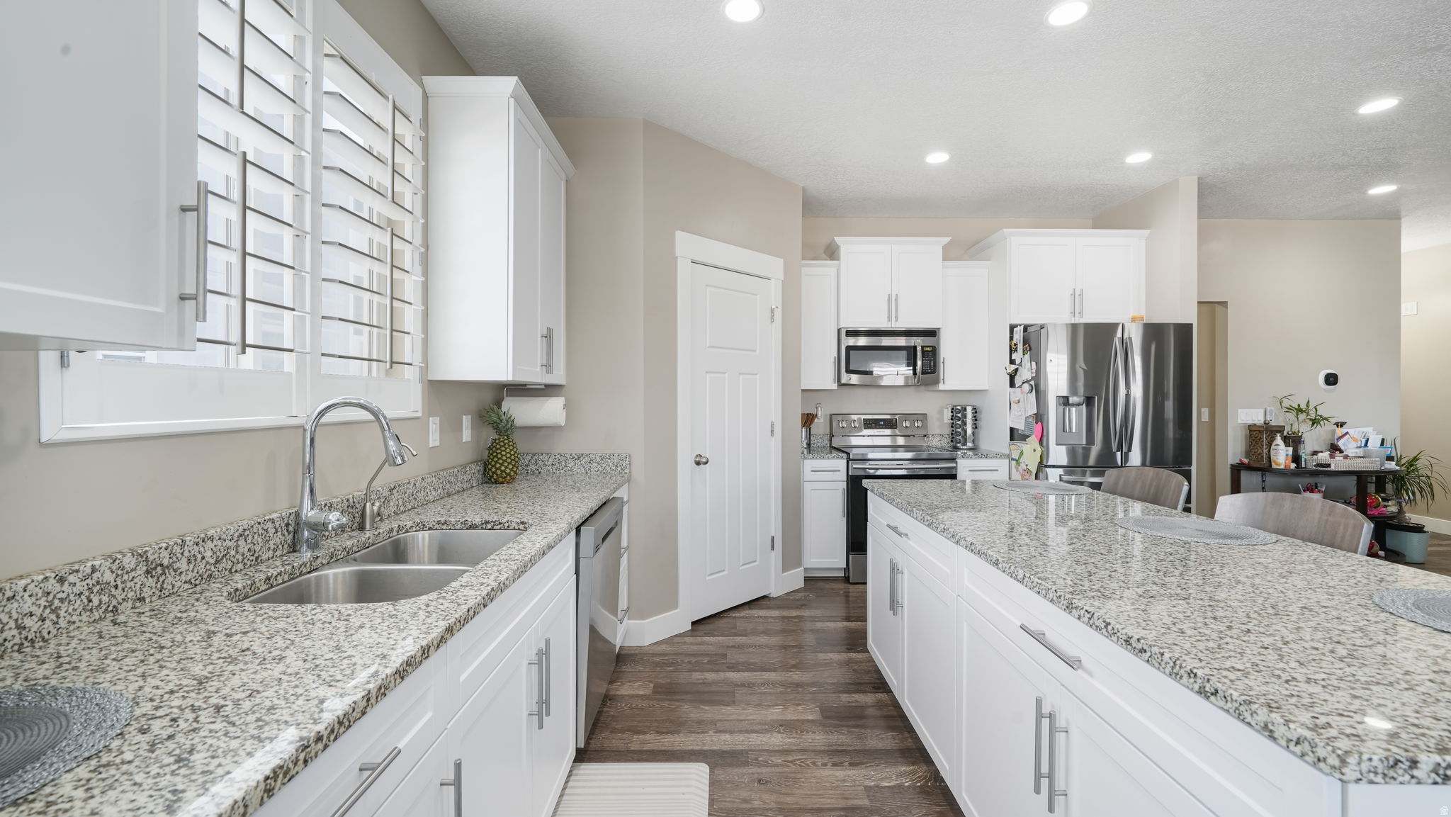 SUNSET HILLS - Residential