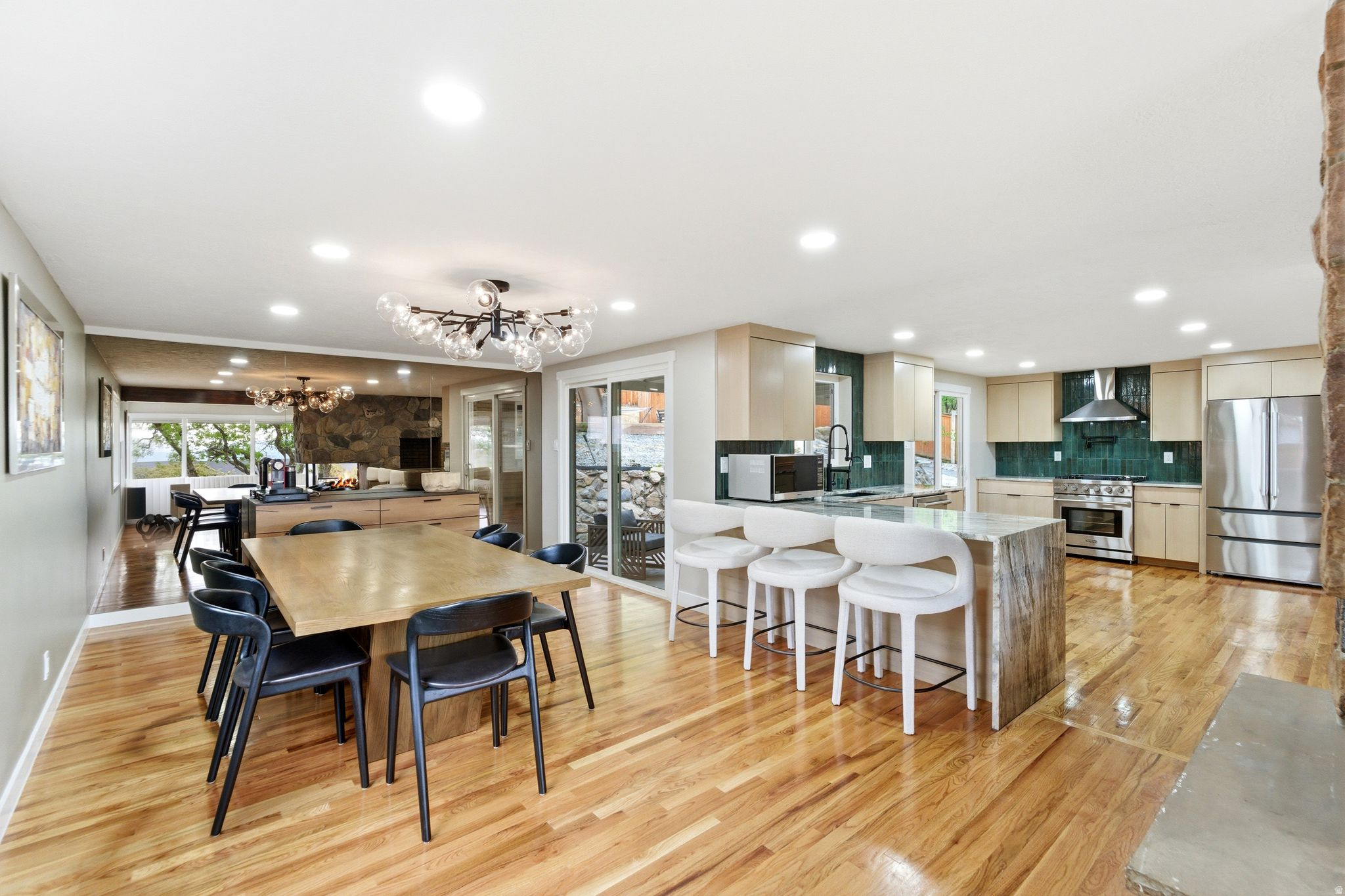 OLYMPUS COVE - Residential