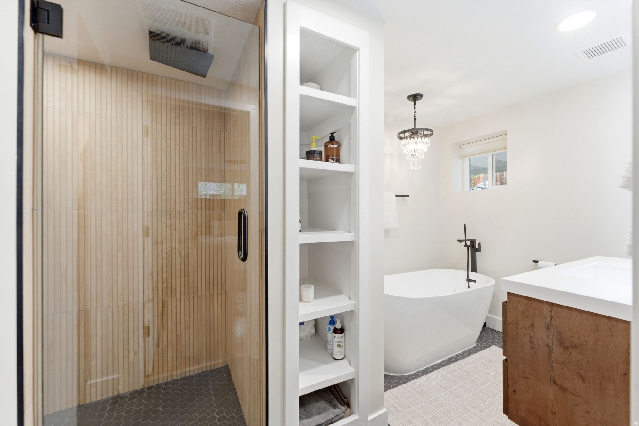 OLYMPUS COVE - Residential