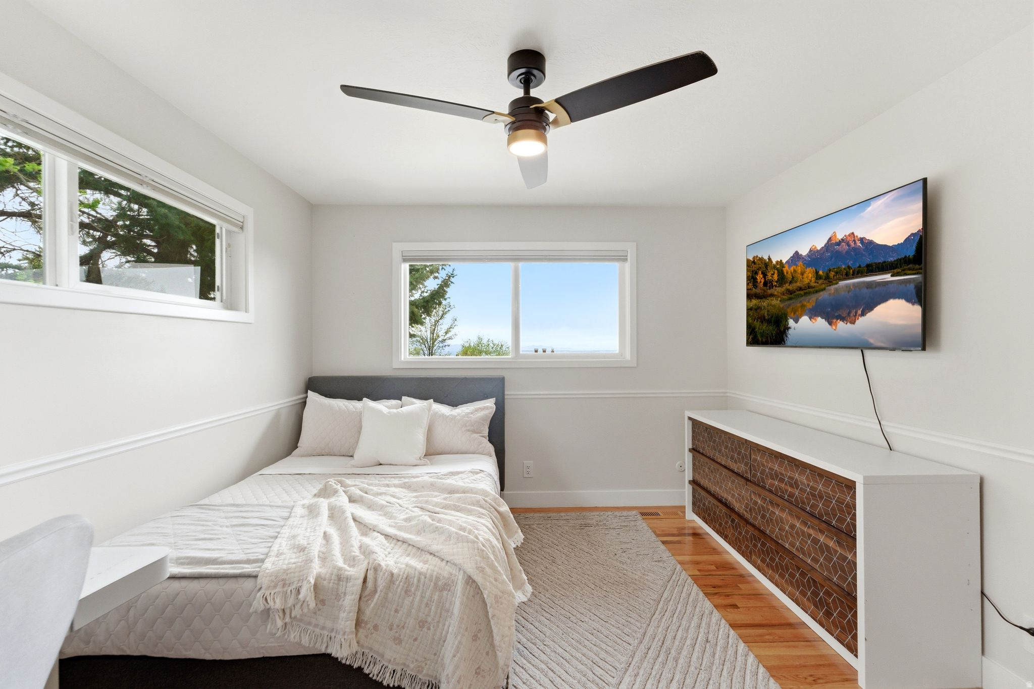 OLYMPUS COVE - Residential