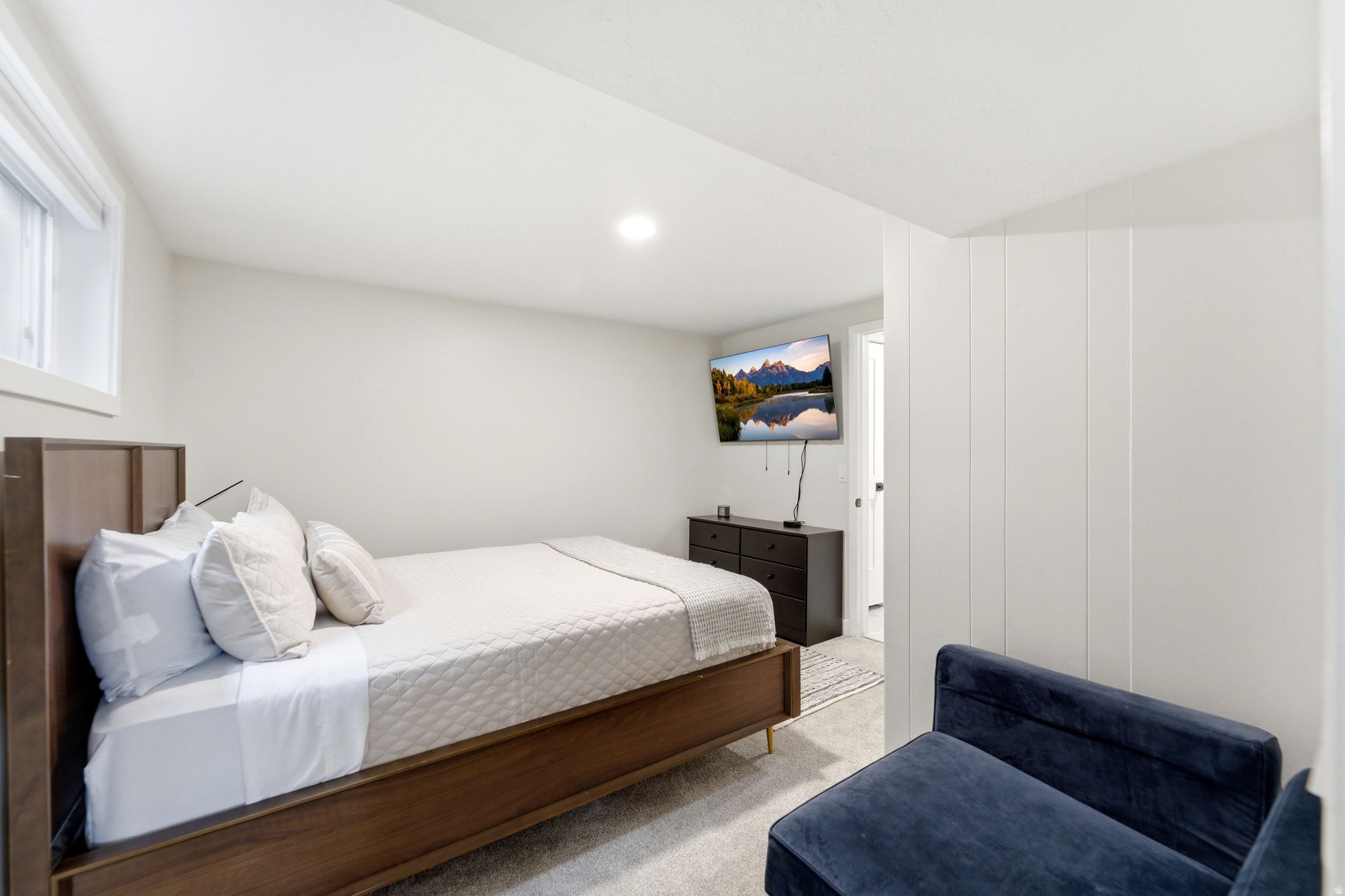 OLYMPUS COVE - Residential