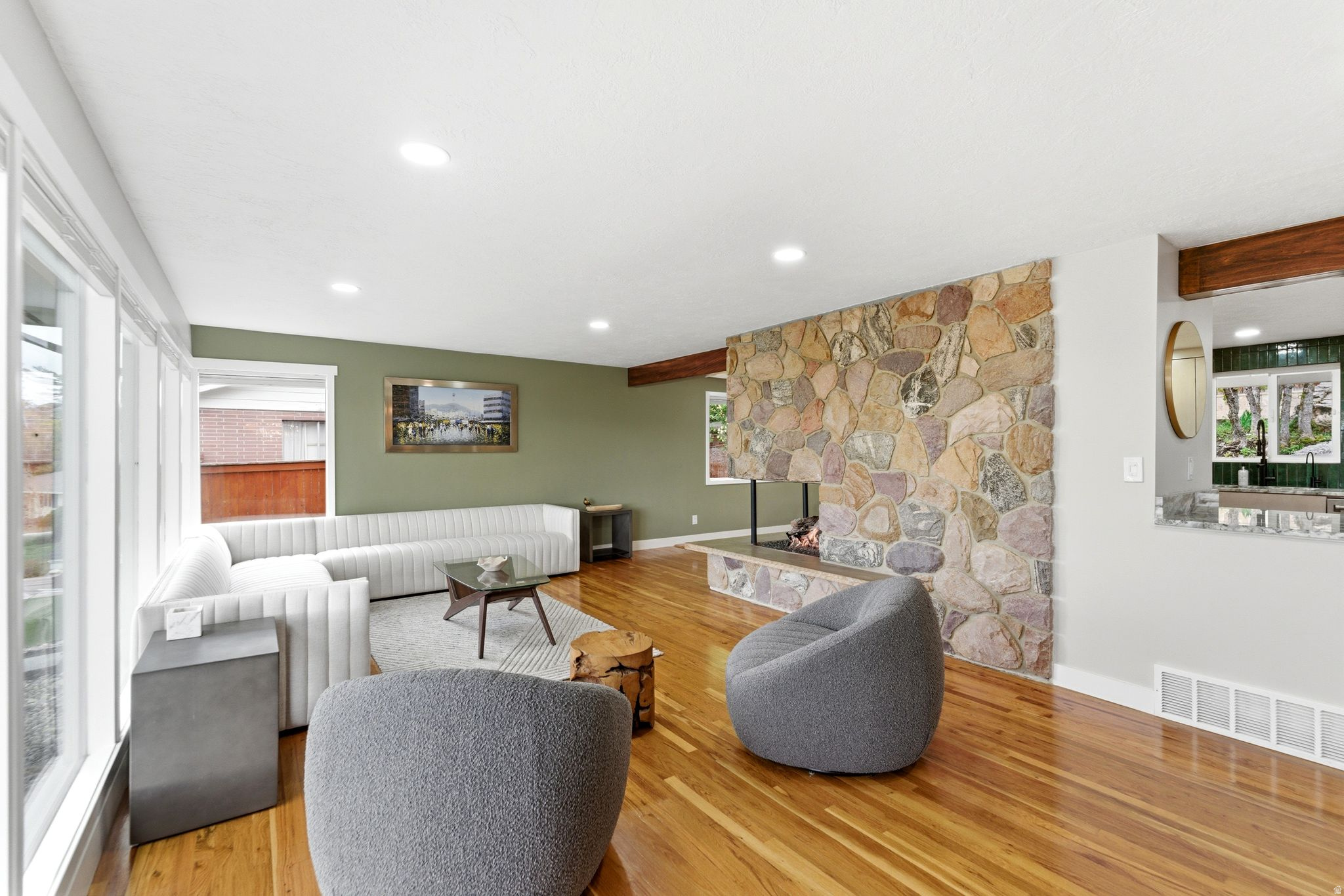 OLYMPUS COVE - Residential