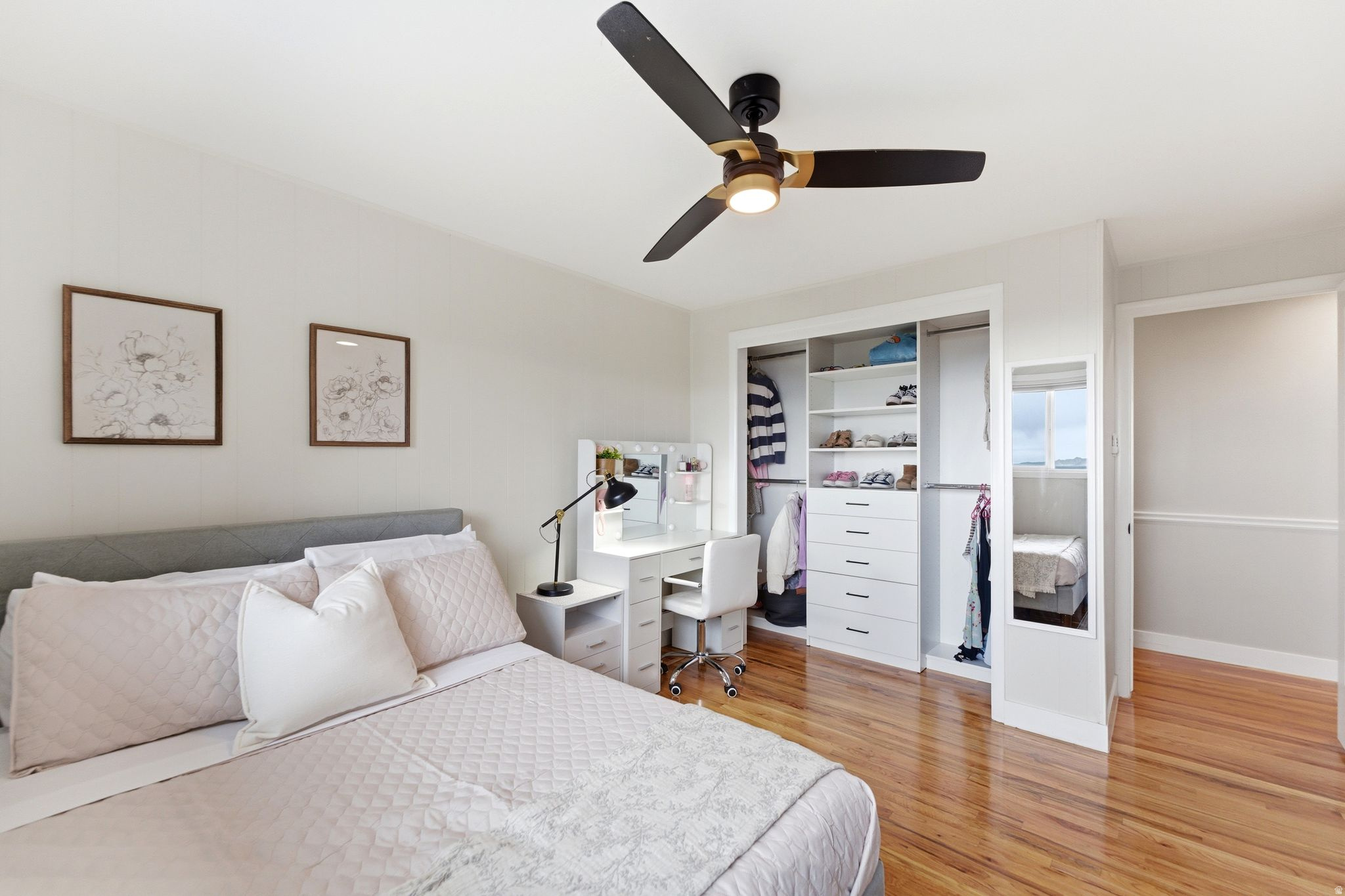 OLYMPUS COVE - Residential