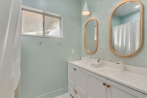 Tiny photo for 336 W 3500 S, Bountiful, UT 84010 (MLS # 2134545)