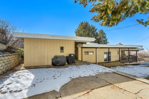Tiny photo for 336 W 3500 S, Bountiful, UT 84010 (MLS # 2134545)