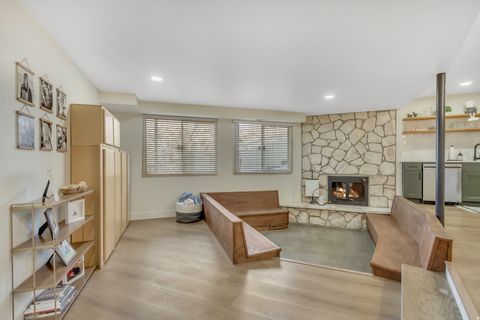 Tiny photo for 336 W 3500 S, Bountiful, UT 84010 (MLS # 2134545)