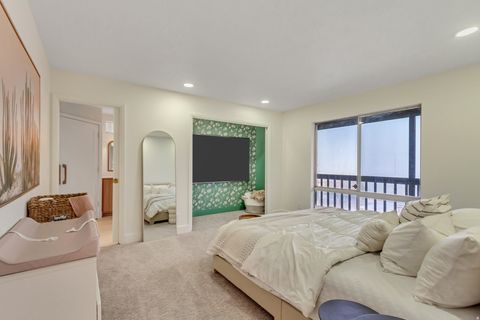 Tiny photo for 336 W 3500 S, Bountiful, UT 84010 (MLS # 2134545)