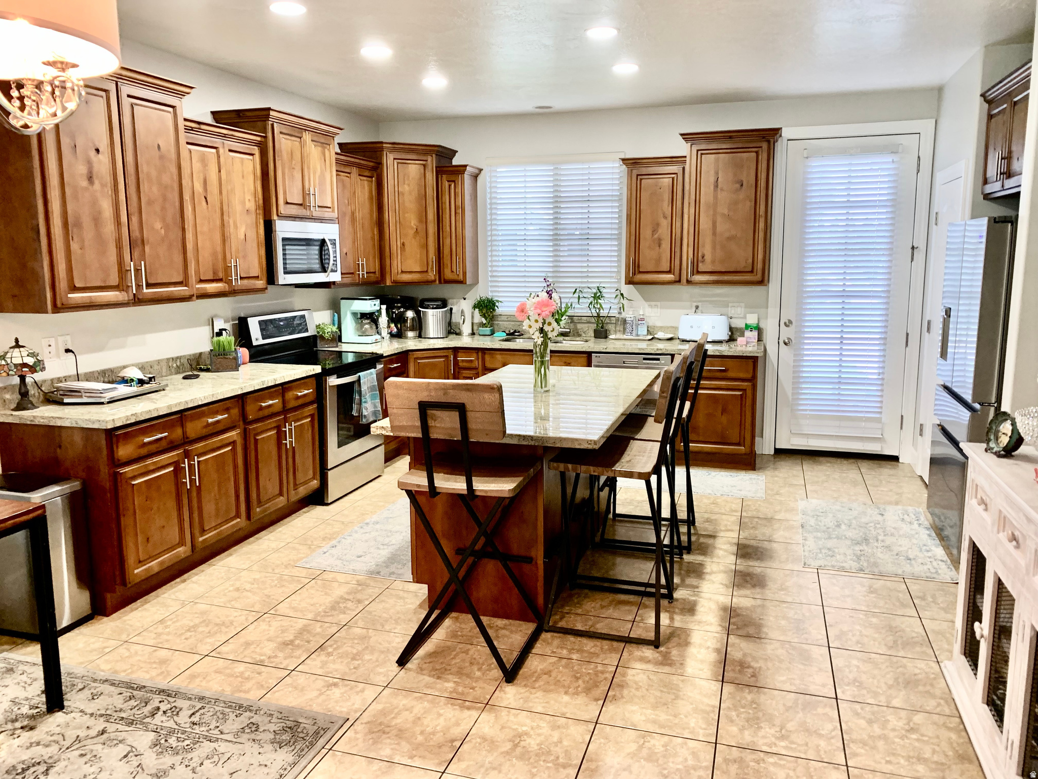 COVENTRY TOWNHOMES - Residential Lease