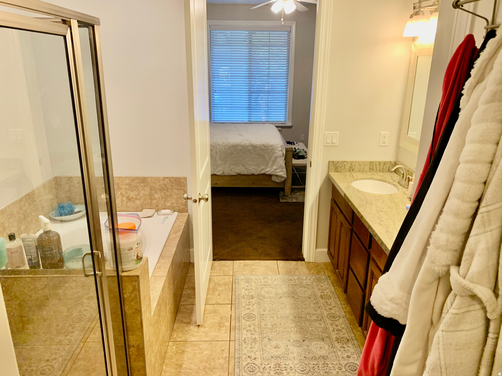 COVENTRY TOWNHOMES - Residential Lease