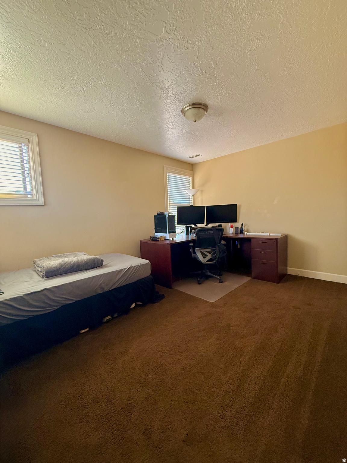 COVENTRY TOWNHOMES - Residential Lease