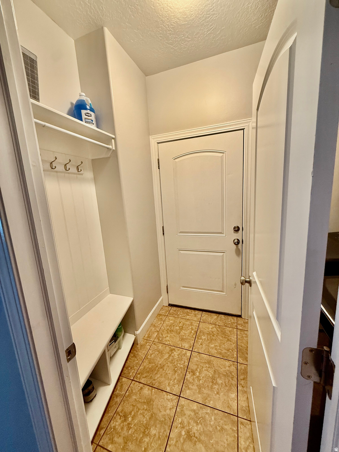 COVENTRY TOWNHOMES - Residential Lease
