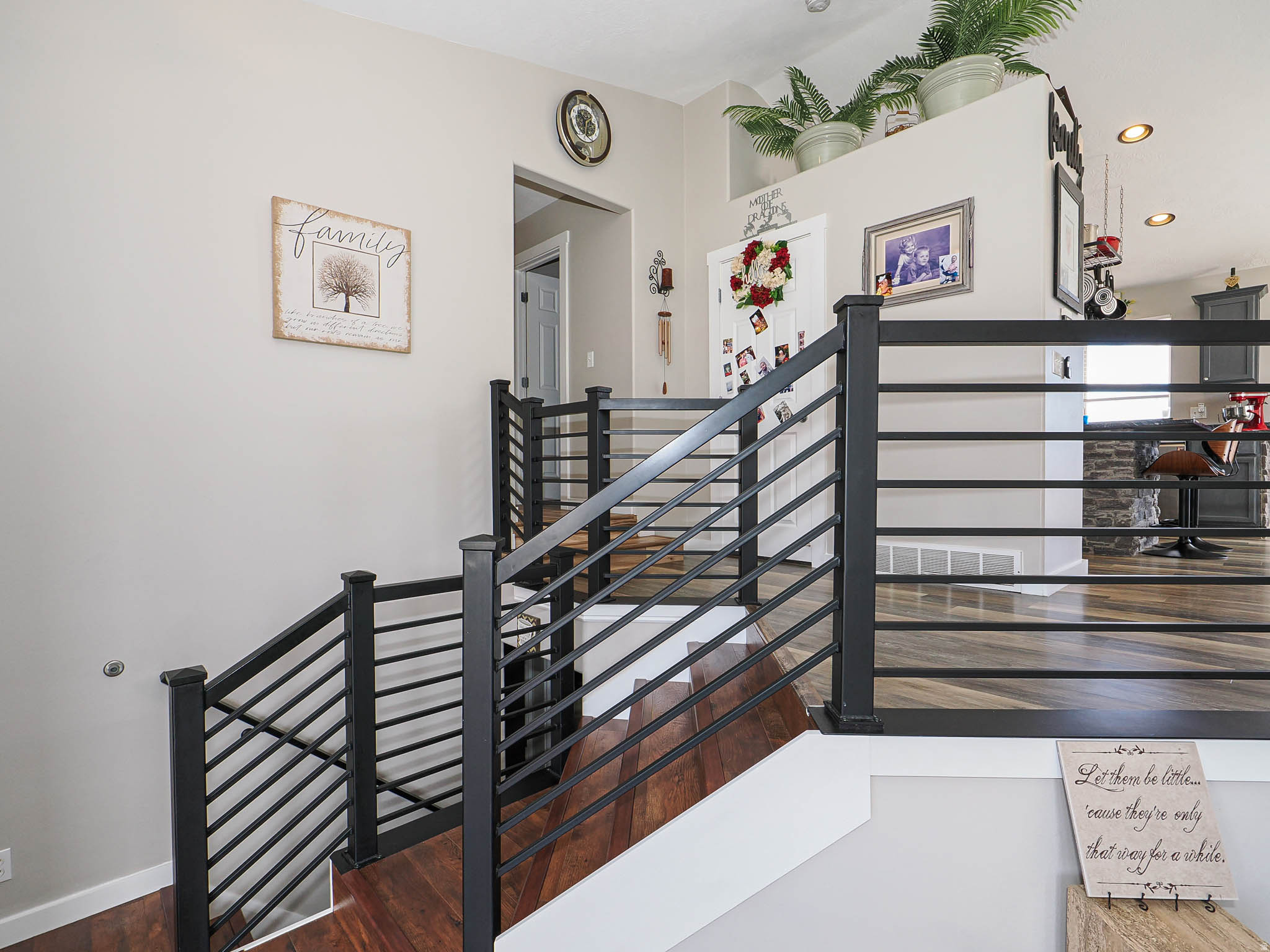 NORTH MEADOWS - Residential