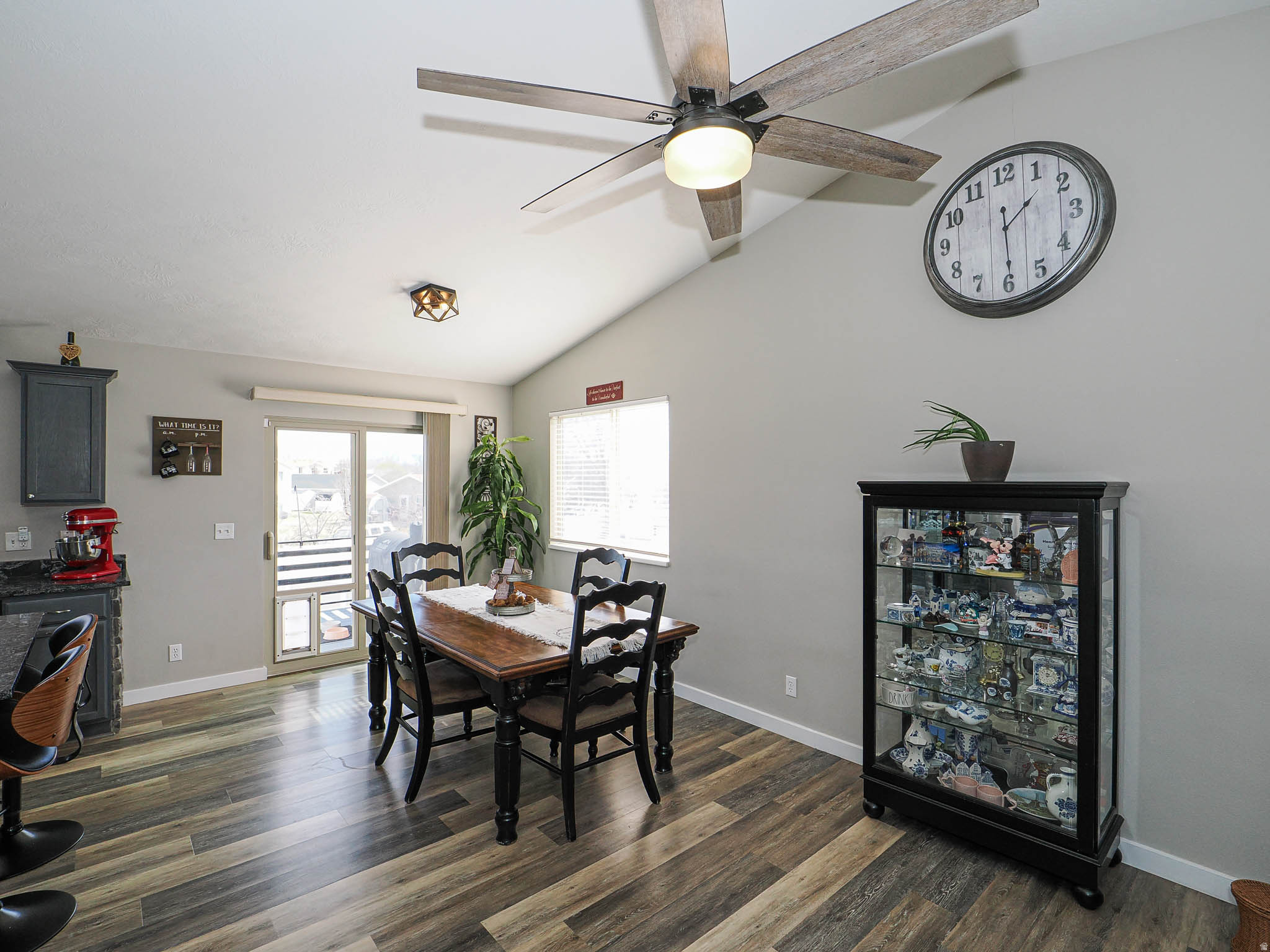 NORTH MEADOWS - Residential