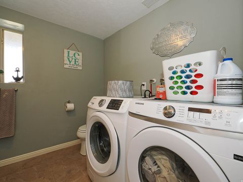 Tiny photo for 2747 S HARDMAN CV, Magna, UT 84044 (MLS # 2142333)