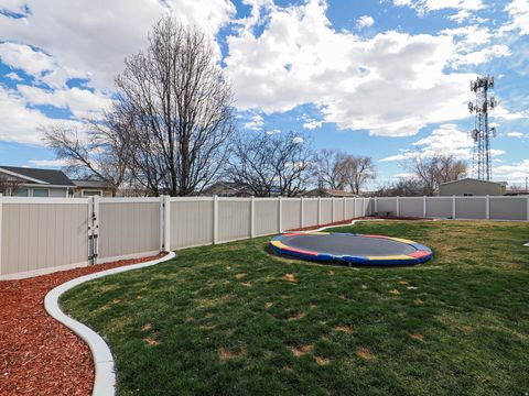 Tiny photo for 2747 S HARDMAN CV, Magna, UT 84044 (MLS # 2142333)