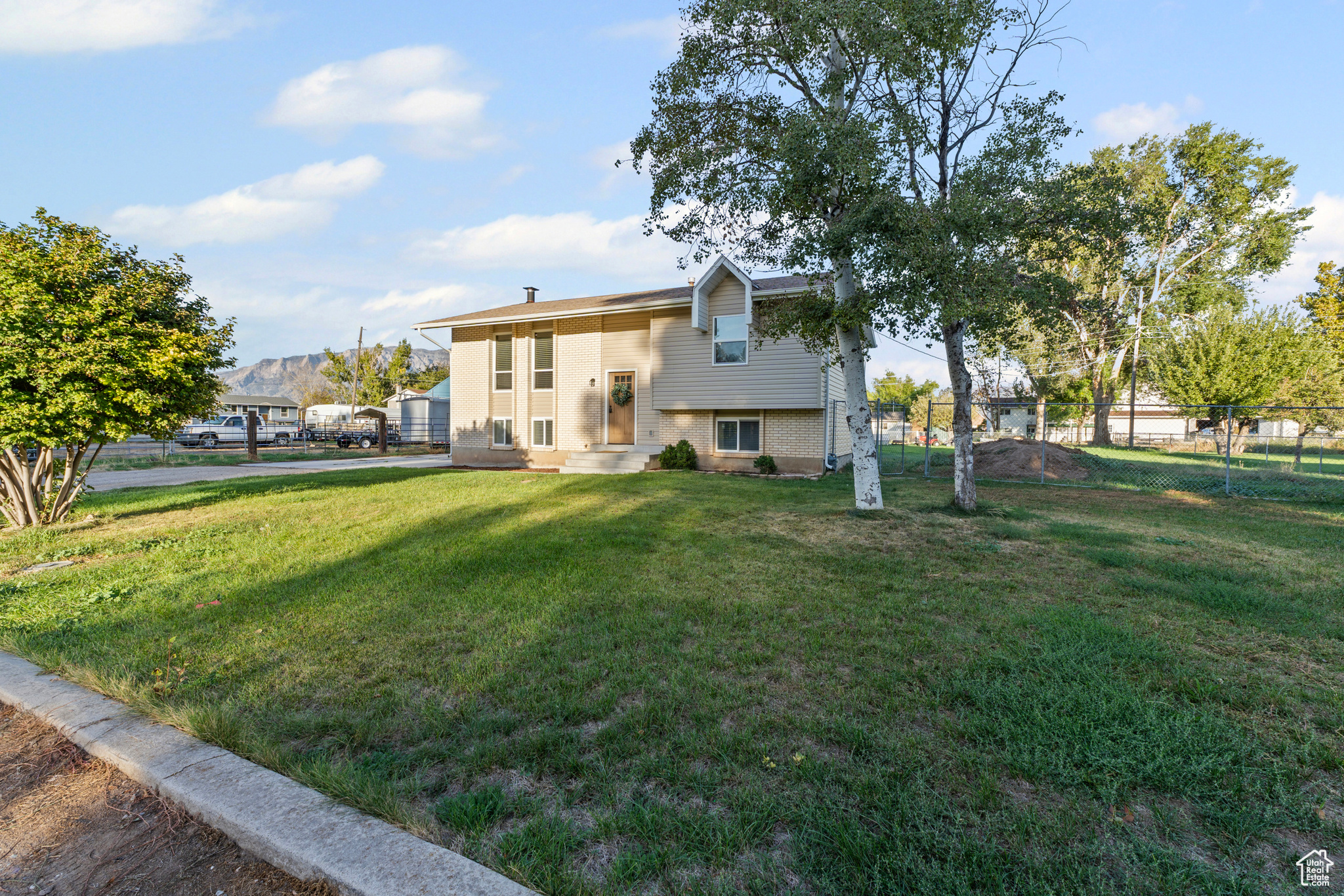 WHEELER VILLAGE - Residential