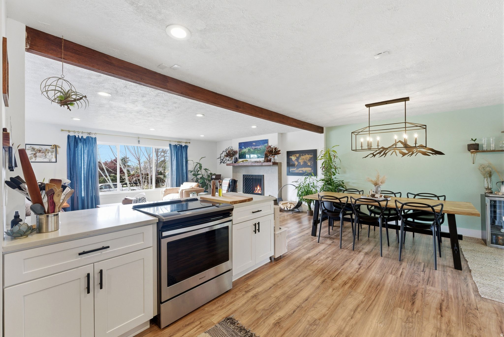 RIVIERA HEIGHTS - Residential