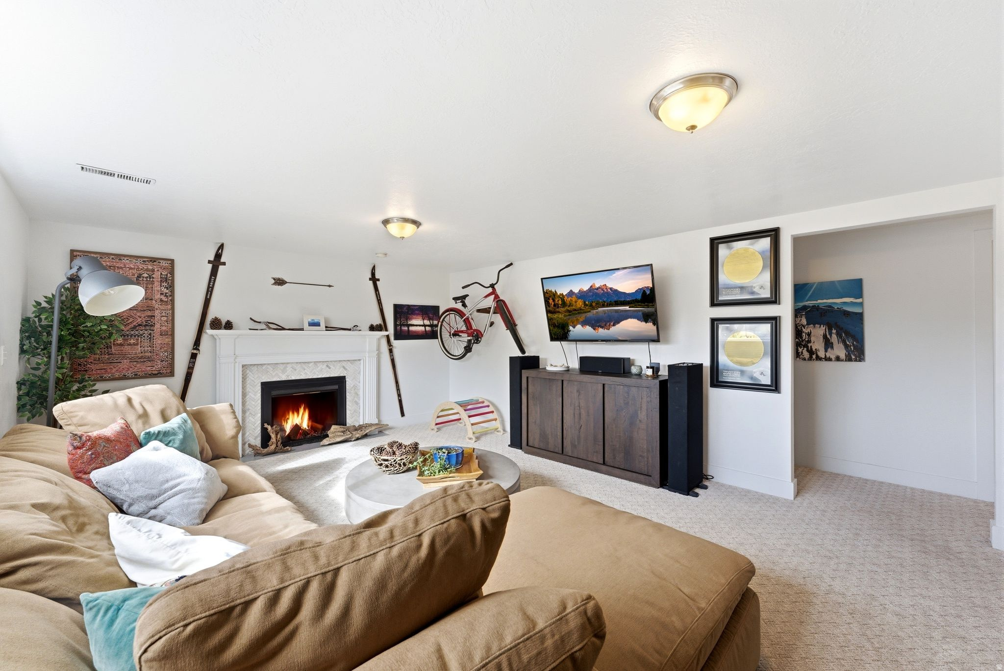 RIVIERA HEIGHTS - Residential