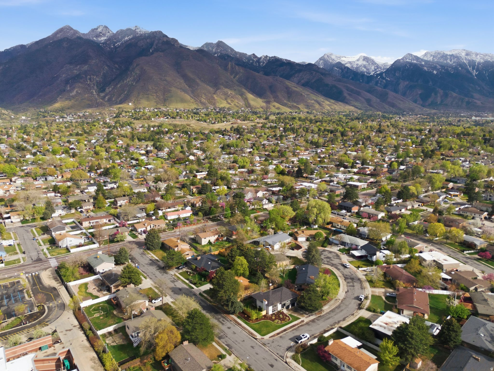 RIVIERA HEIGHTS - Residential